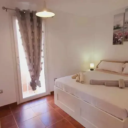 Casa Del Sol Parque Apartment *